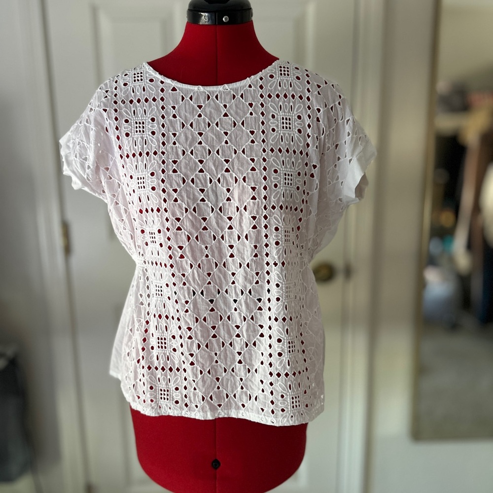 Cream Cap Sleeve Relaxed Blouse with Eyelet Design